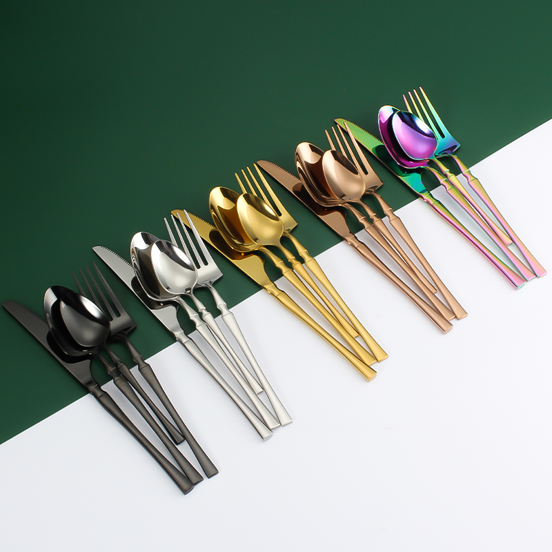 Slim handle flatware set